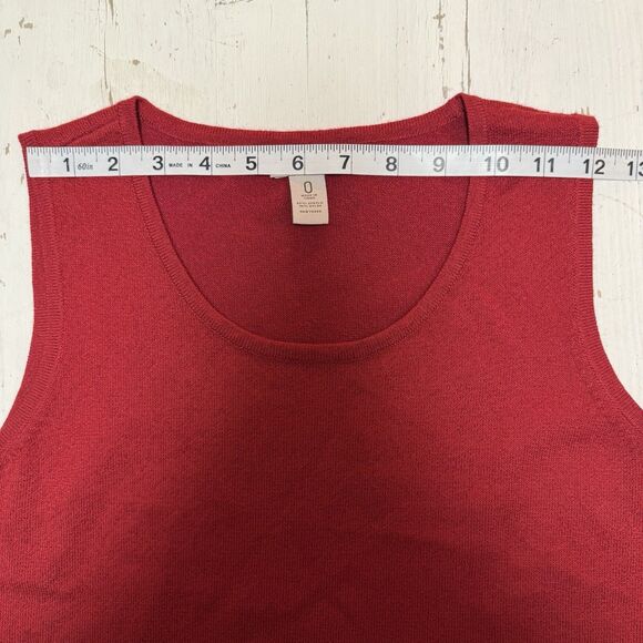 Chicos Vest Top 0 Medium Small Burgundy Red Sleeveless Shirt Stretch Knit - Picture 5 of 7